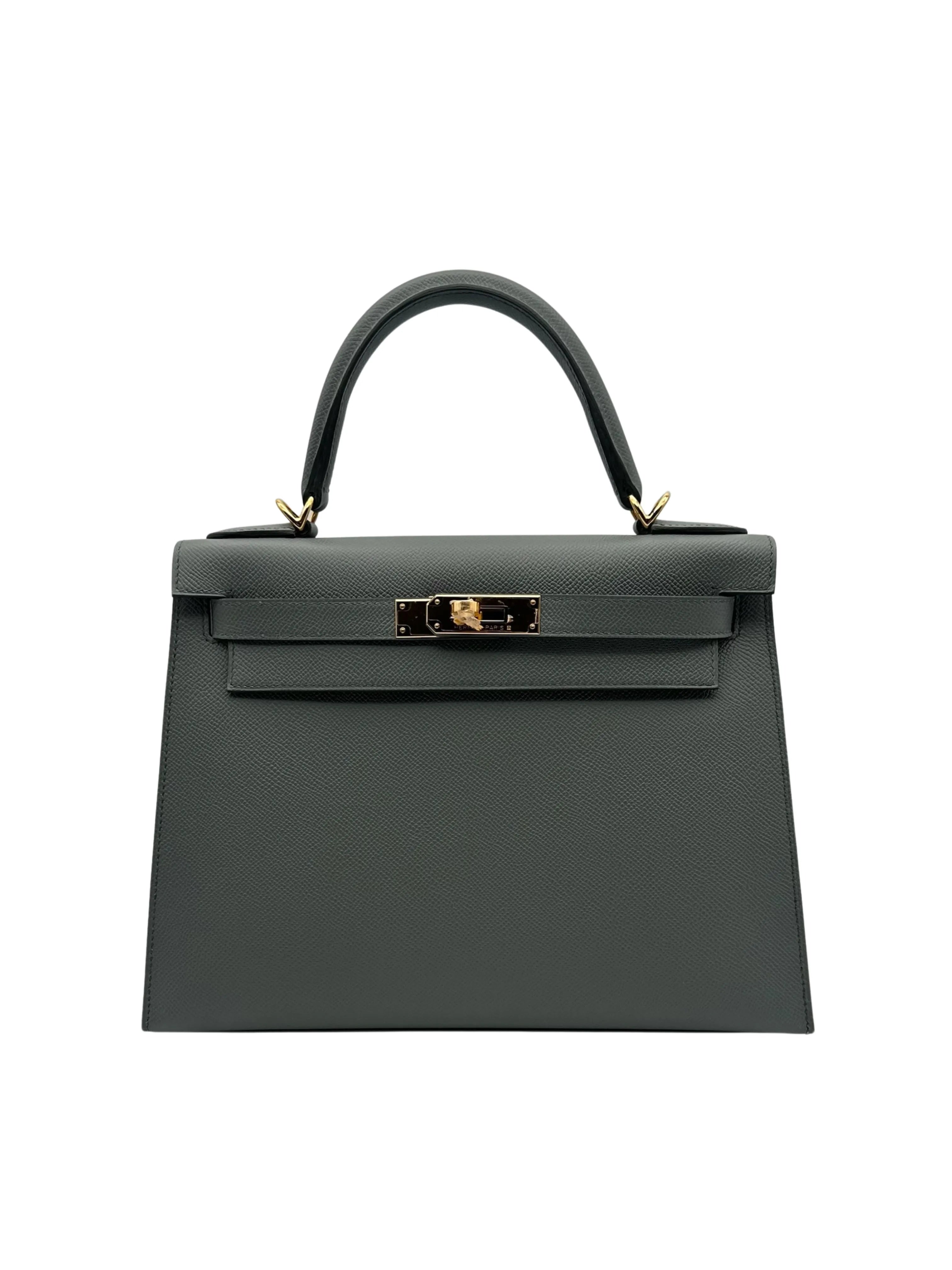 Buy Bag Hermès Kelly 28 Epsom Vert Amande Gold Hardware in Marbella Old town | Compra bolso Kelly piel epsom verde herraje dorado, envio internacional.