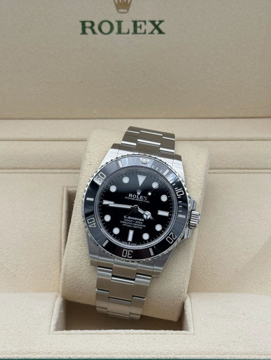 Buy watch Rolex submariner no date steel new 2024 |  compra reloj submariner acero nuevo a estrenar en Marbella. Envio internacional.