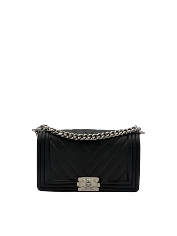 Chanel Boy Medium Calfskin Blue Electric Silver-Tone Metal, new, full set.