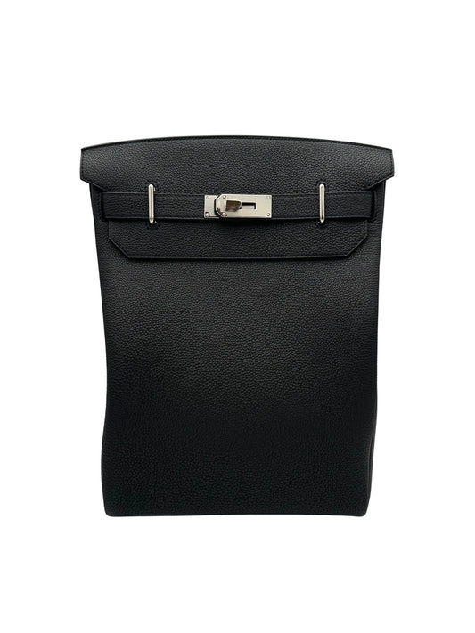 Hermes Hac A Dos GM de piel Togo black herrajes paladio, año 2025, full set. Black Togo leather, palladium hardware.