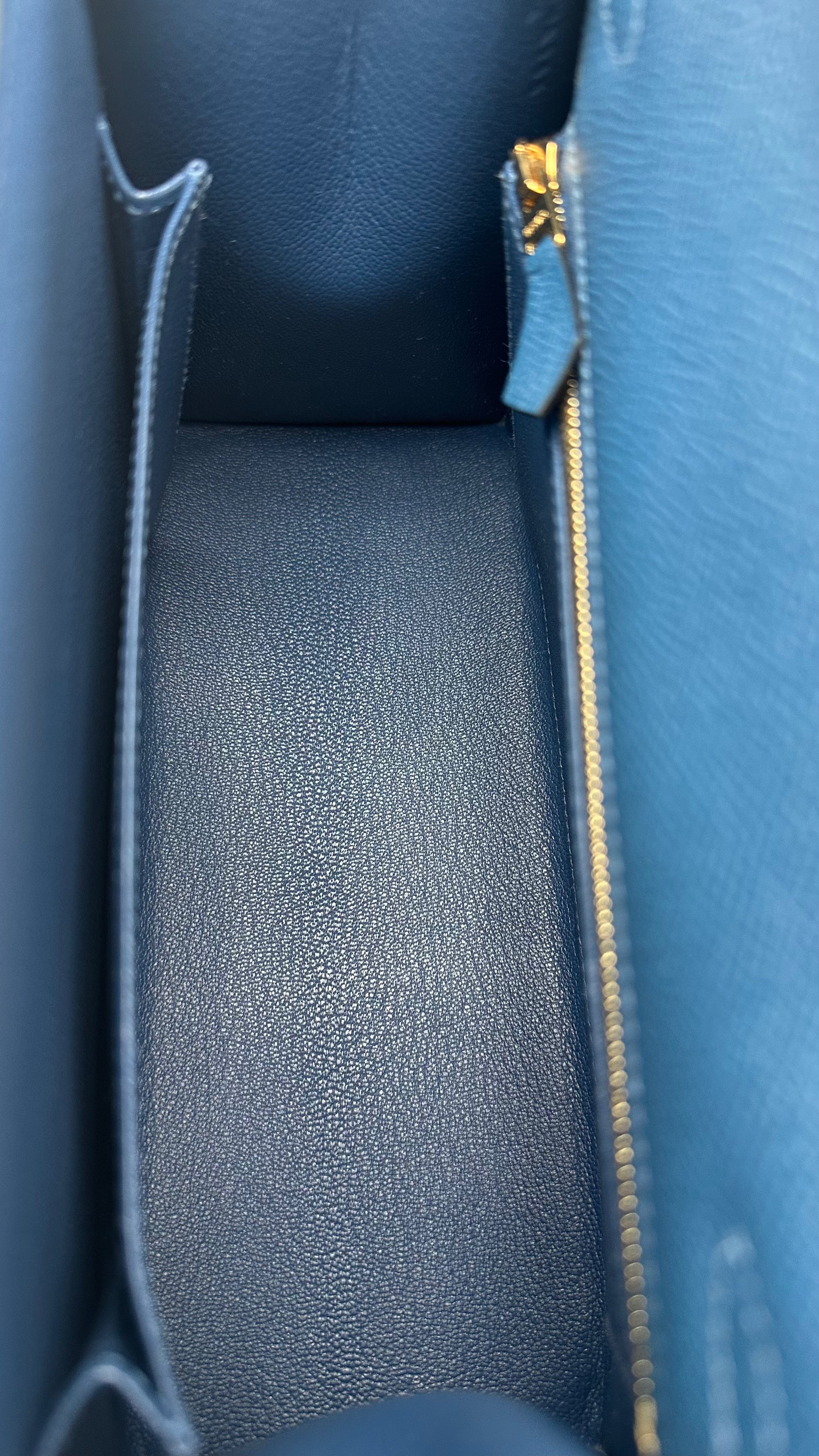 Hermès Kelly 25 Epsom Deep Blue Gold Hardware