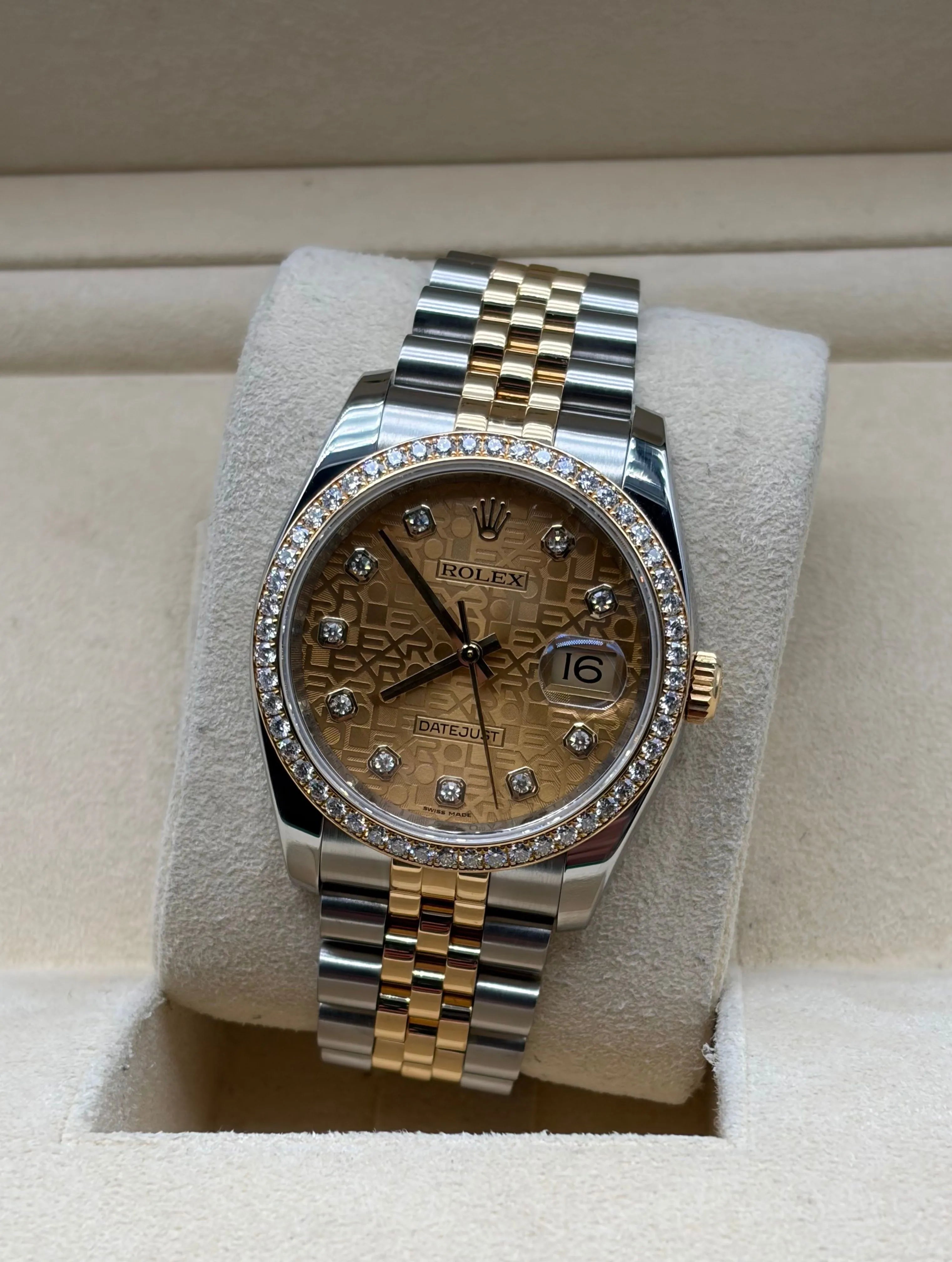 Rolex Datejust 36mm Steel/Gold Anniversary Dial Diamond Bezel full set in Sotogrande | Reloj Rolex Datejust 36mm acero/oro esfera aniversario diamantes bisel diamantes.