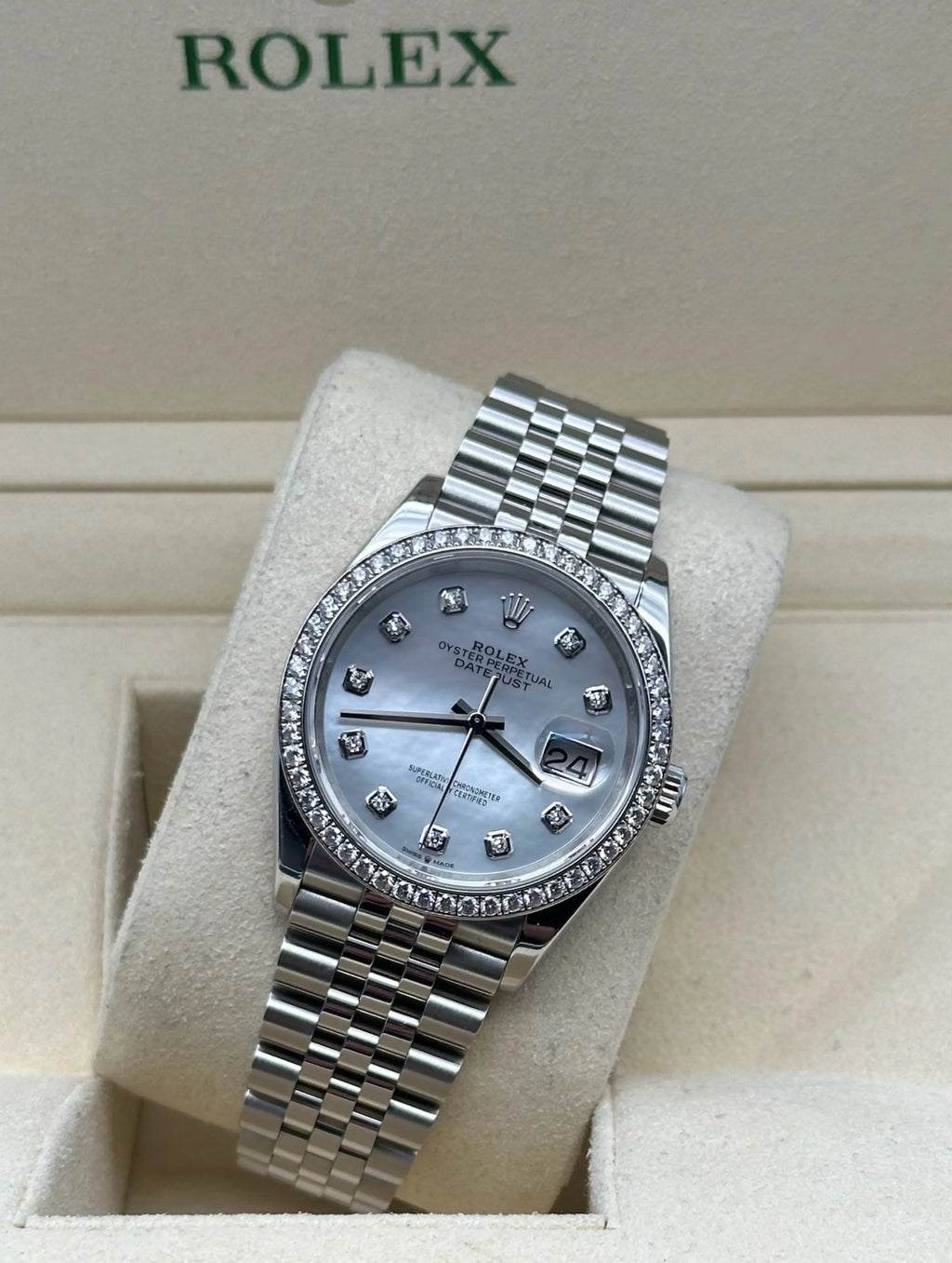 Rolex datejust 36mm steel MOP Dial RBR full set in Sotogrande | Reloj Rolex datejust 36mm acero esfera madre perla bisel diamantes, envio internacional.