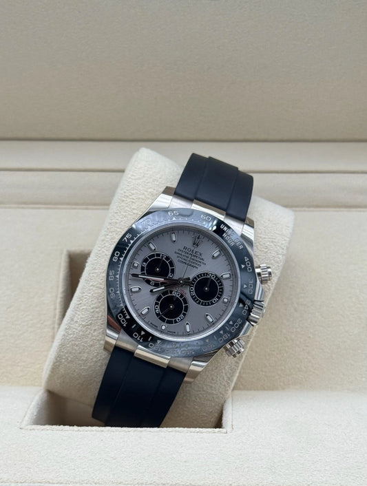 Rolex Daytona White Gold Oysterflex White Dial  2022 full set original - reloj de lujo disponible en Marbella con envío internacional