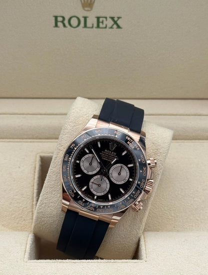 Rolex Daytona Rose Gold Oysterflex Black Dial 2025 full set original - reloj de lujo disponible en Marbella con envío internacional