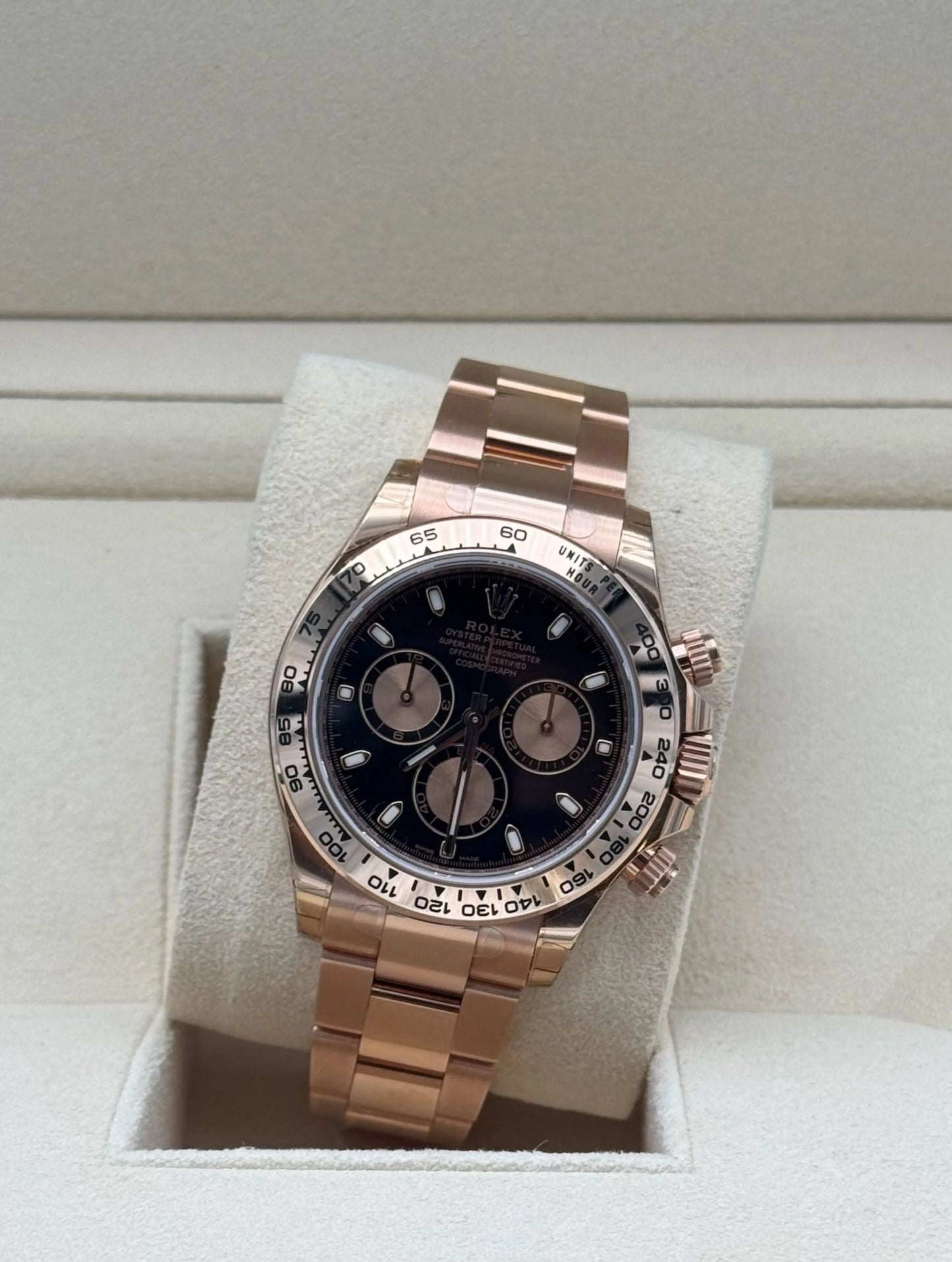 Rolex Daytona Rose Gold Black Dial  2018 full set original - reloj de lujo disponible en Marbella con envío internacional