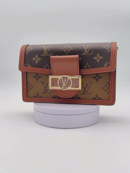 Louis Vuitton Dauphine with chain