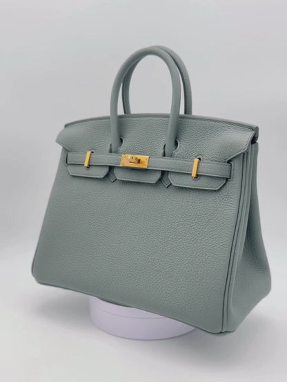 Hermès Birkin 25 Togo Vert Amande Gold Hardware