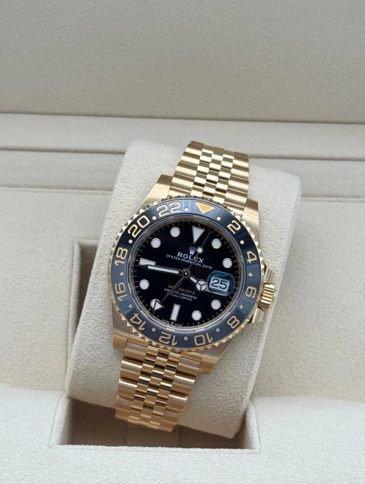 Rolex GMT-Master II 126718GRNR oro amarillo brazalete Jubilee bisel gris negro 2025 con caja y garantía