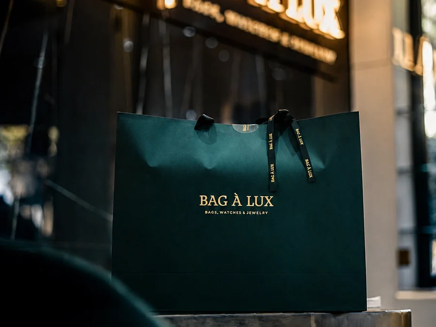 Bolsa verde de BAG &Agrave; LUX en la boutique