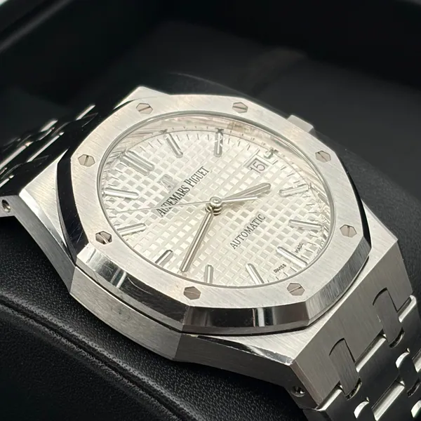Audemars Piguet Royal Oak 37mm Steel, segunda vista