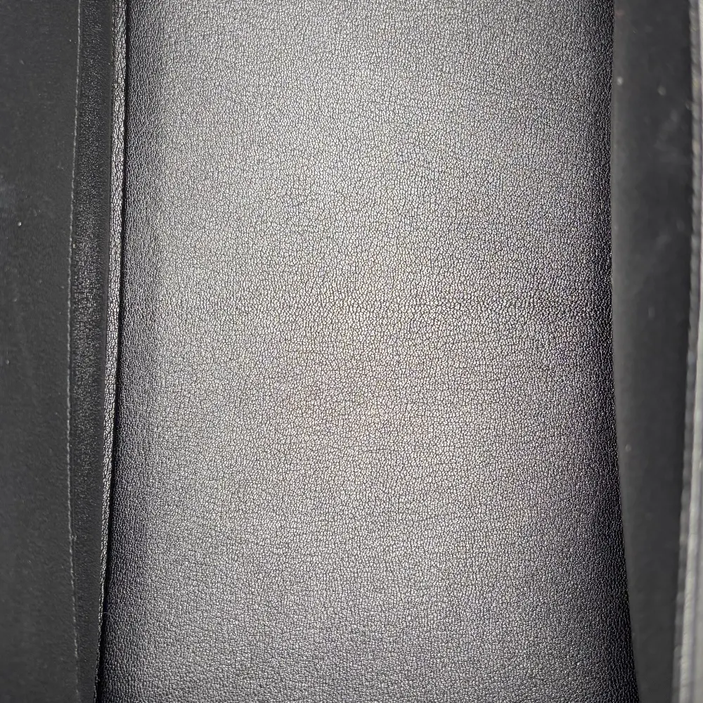 Hermès Birkin 35 Togo Black Gold Hardware, view 12