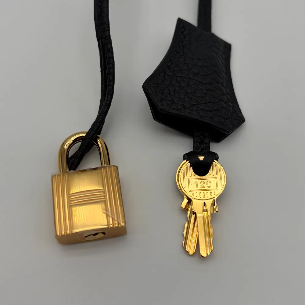 Hermès Birkin 35 Togo Black Gold Hardware, view 14