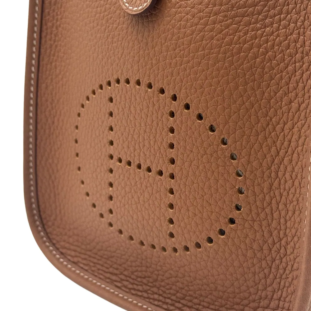 Hermès Evelyne 16 Clemence Gold Gold Hardware, vista 5
