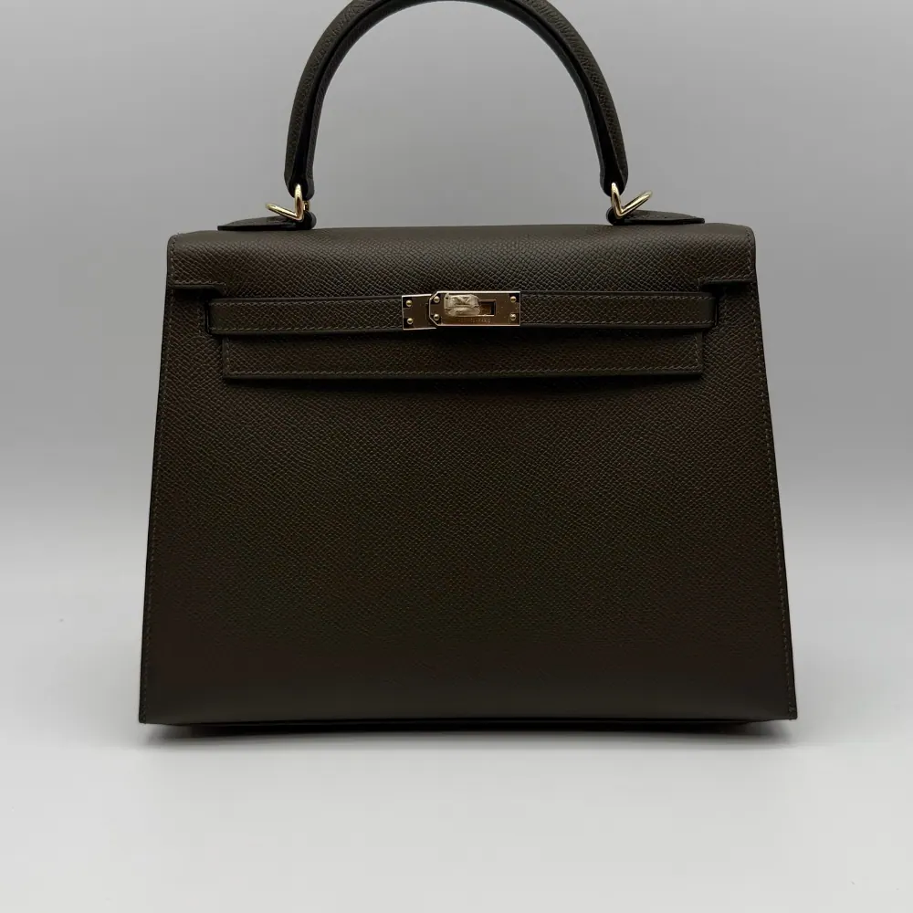 Hermès Kelly 25 Epsom Vert Loden Permabrass Hardware