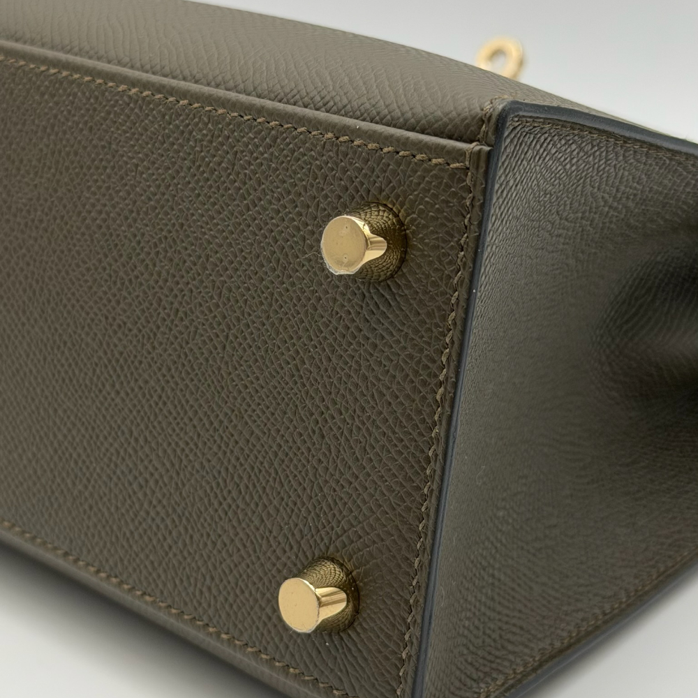 Hermès Kelly 25 Epsom Vert Loden Permabrass Hardware, vista 6