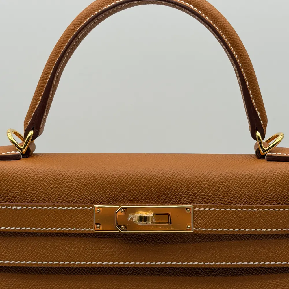 Hermès Kelly 28 Epsom Gold Gold Hardware, vista 7