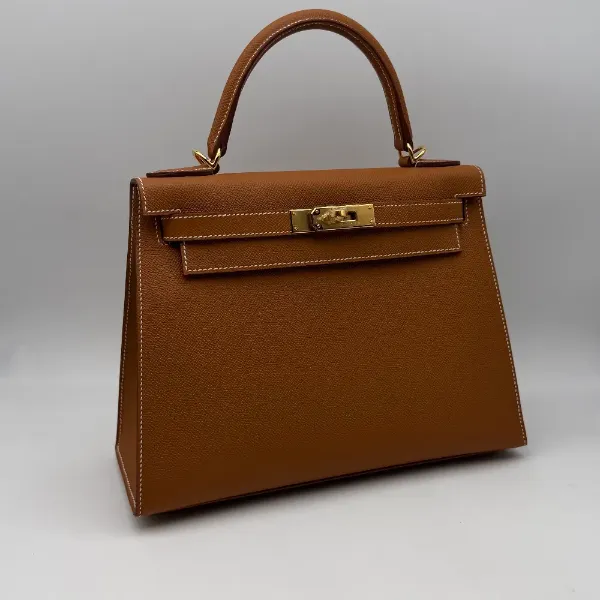 Hermès Kelly 28 Epsom Gold Gold Hardware, second view