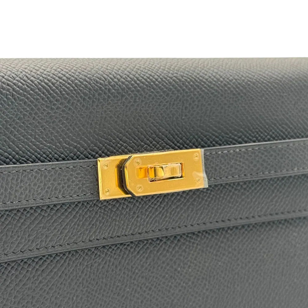 Hermès Kelly To Go Epsom Black Gold Hardware, vista 6