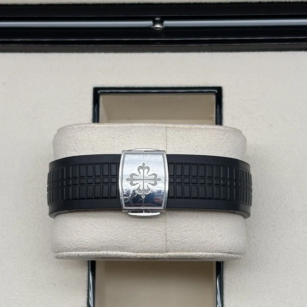 Patek Philippe Aquanaut 5167A-001, vista 3