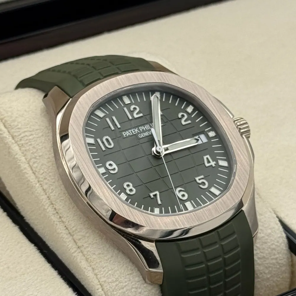 Patek Philippe Aquanaut 5168G-001, vista 2