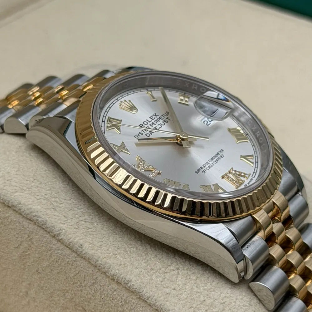 Rolex Datejust 36mm Steel & Gold Silver 6&9 Diamonds Dial 2024, vista 2