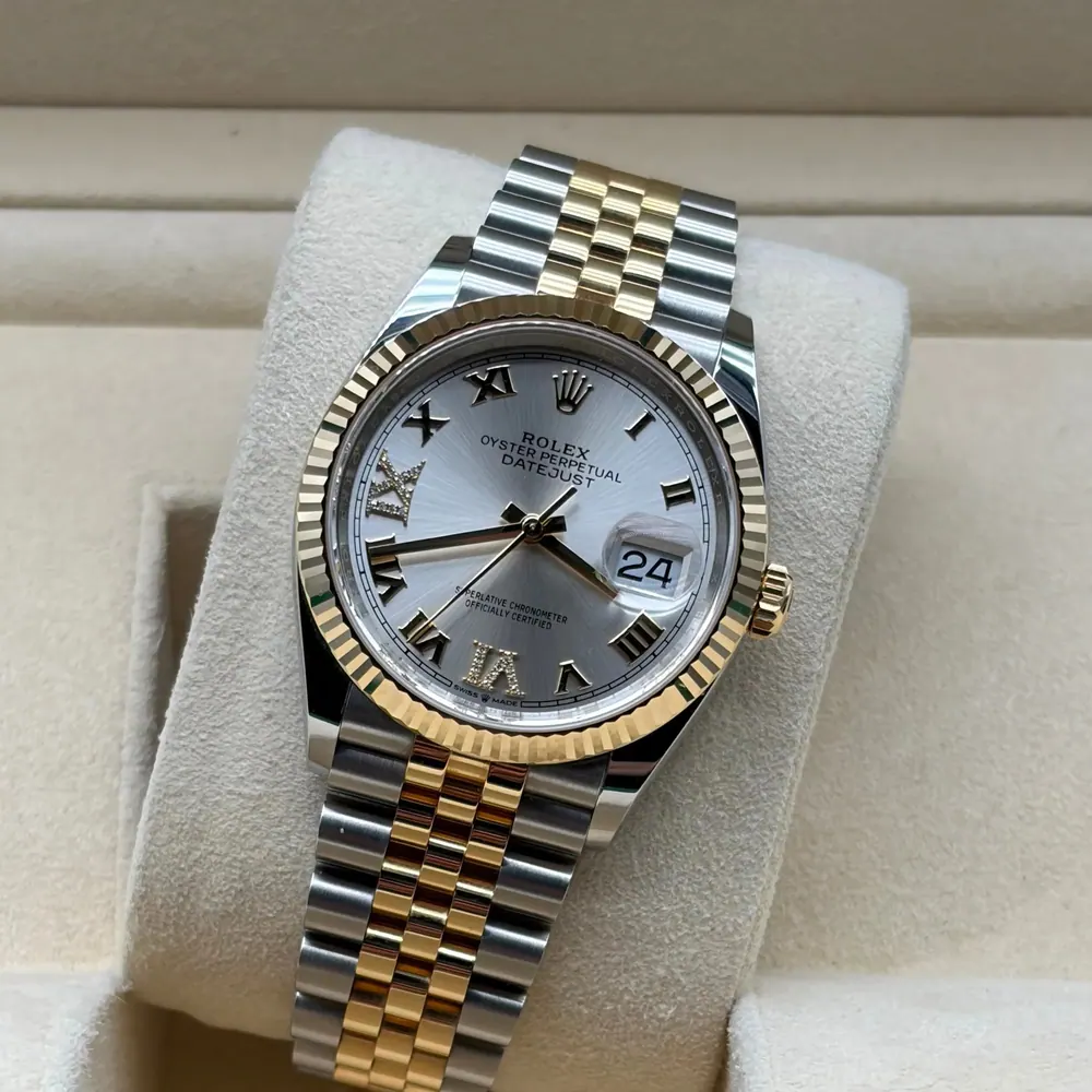 Rolex Datejust 36mm Steel/Gold Silver Dial