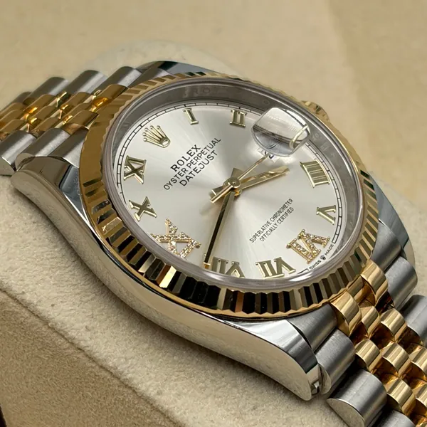 Rolex Datejust 36mm Steel/Gold Silver Dial, segunda vista