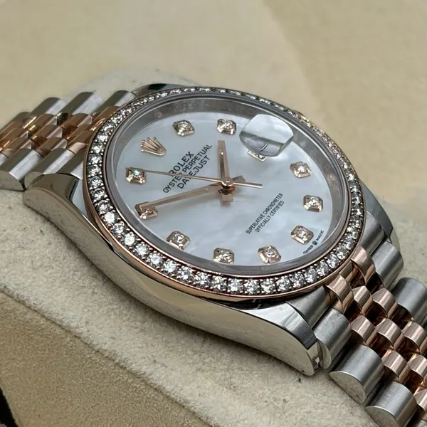Rolex Datejust 36mm Steel/R. Gold MOP Dial RBR, segunda vista