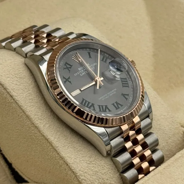 Rolex Datejust 36mm Steel/R. Gold Wimbledon Dial, segunda vista