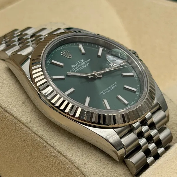 Rolex Datejust 41mm Steel Green Dial, segunda vista