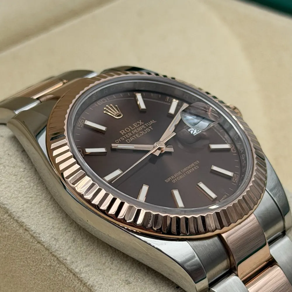 Rolex Datejust 41mm Steel & Rose Gold Chocolate Dial, vista 2