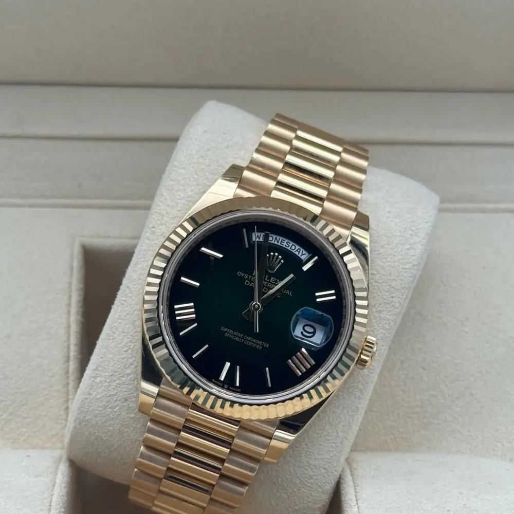 Rolex Day Date 40mm Gold Green Ombre Dial