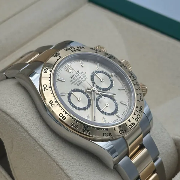 Rolex Daytona Steel / Gold Gold Dial, segunda vista