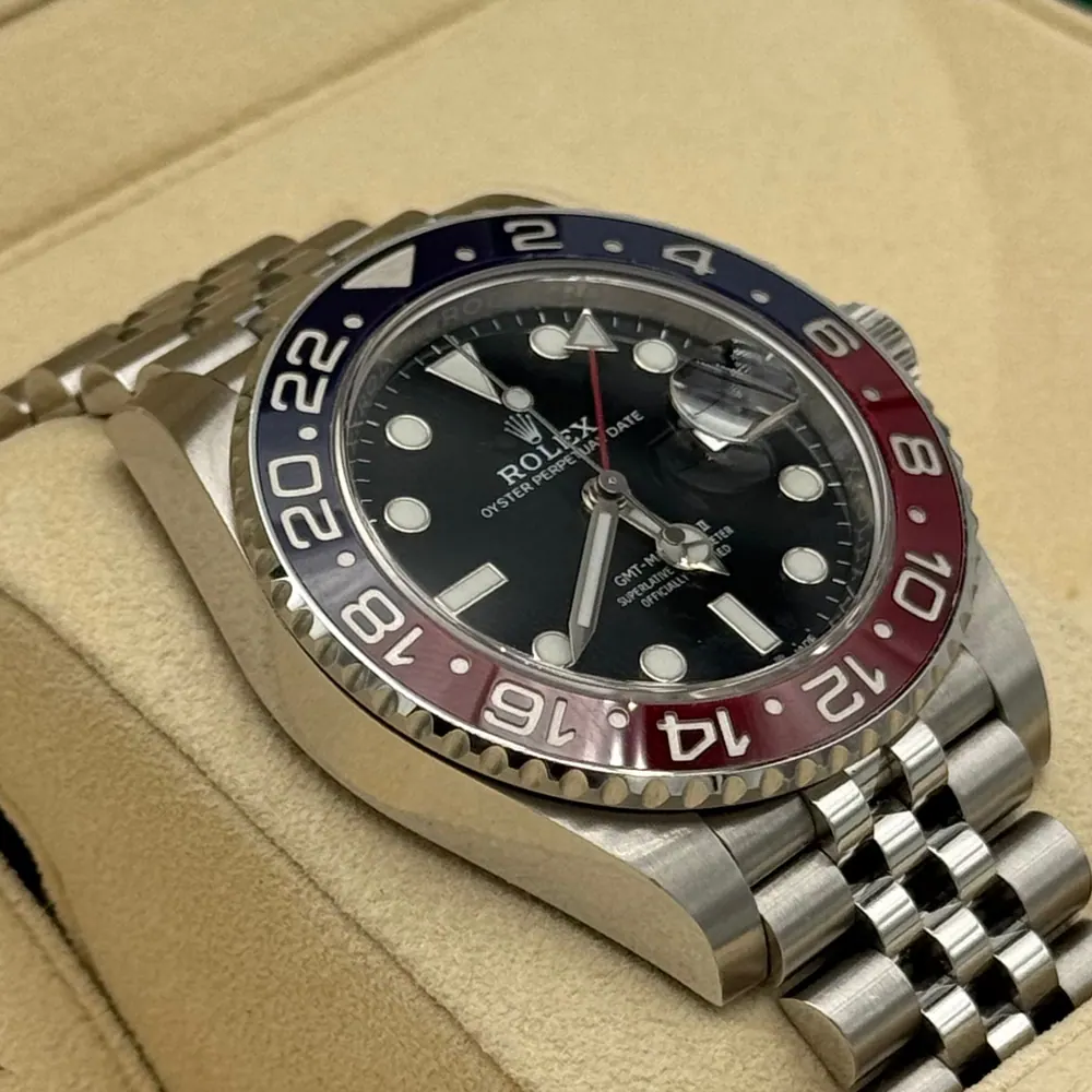 Rolex GMT-Master II "Pepsi" Jubilee, vista 2