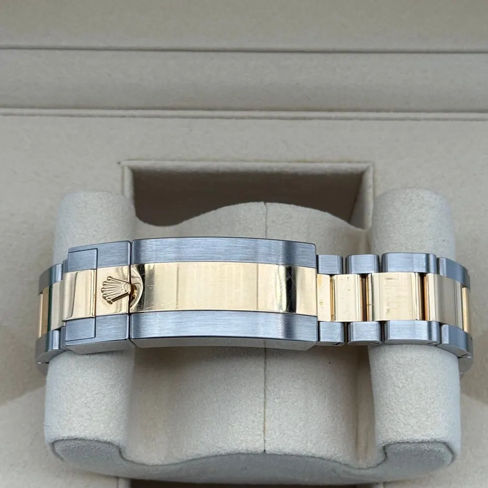 Rolex Submariner Date "Bluesy" 2022, vista 3