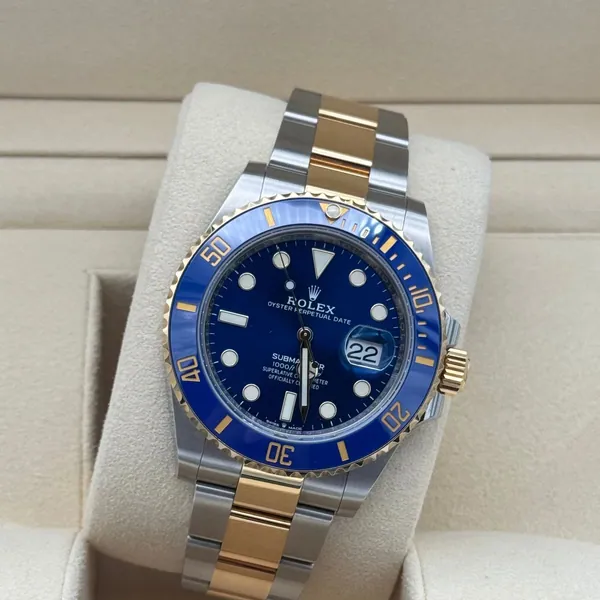 Rolex Submariner Date "Bluesy" 2022