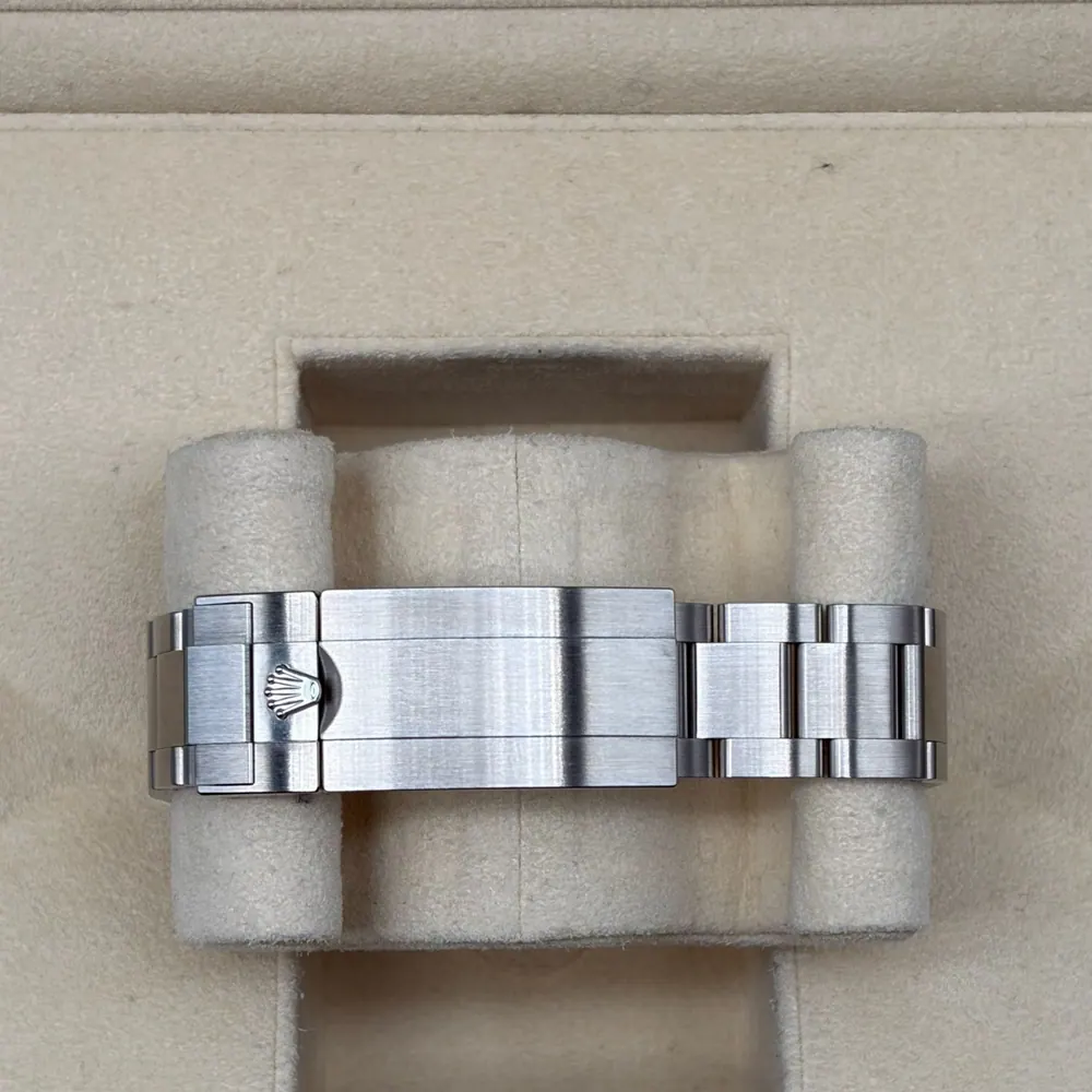 Rolex Submariner Date "Starbucks" 2023, vista 3